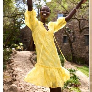 Sundance Fancy Floral Dress Yellow - Size Large with Slip